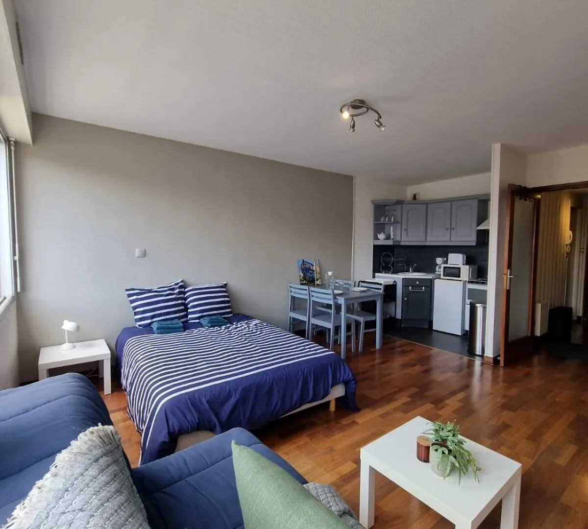 T1 La Charmante Escale Coeur Emeraude A 2 Min De La Grande Plage Ressourcez-Vous Apartment Dinard 0*,  France