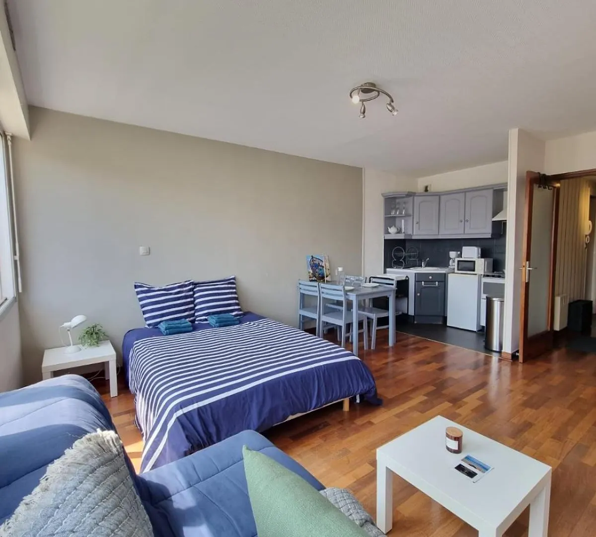 T1 La Charmante Escale Coeur Emeraude A 2 Min De La Grande Plage Ressourcez-Vous Apartment Dinard